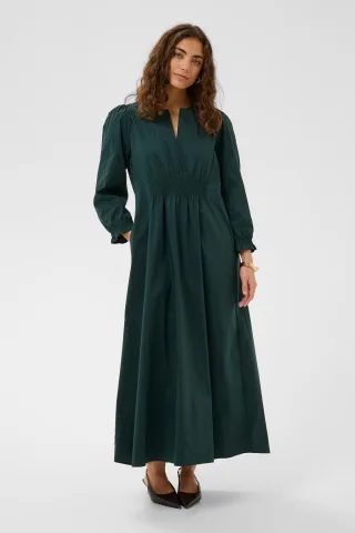 Kleid CUelna Kleid Feminine