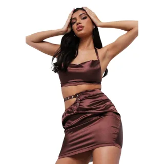 Missy Empire - Kurzes Top für Damen, Neckholder, Satin (Schokolade)