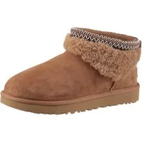 UGG CLASSIC ULTRA MINI MAXI CURLY Schlupfboots, Winterstiefel, Snowboots mit Ethno-Textilband am Schaftrand