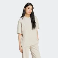 adidas Sportswear T-Shirt ESSENTIALS CONTEMPORARY LOGO BOYFRIEND für Erwachsene, mit Rundhalsausschnitt, ohne Verschluss, aus Baumwolle