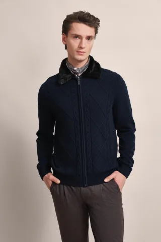 Bugatti Herren Strickjacke mit unechtem Fellkragen