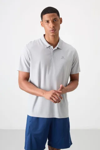 Herren Poloshirt mit Logostickerei
