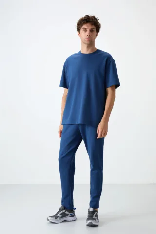 Herren Oversized T-Shirt und Hosen Set