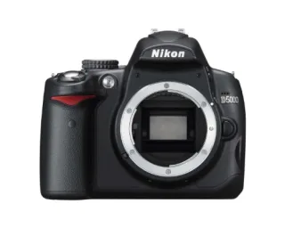 Nikon D5000 [12MP Live View 27"] schwarz