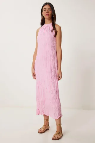 Strukturiertes Midikleid mit Halterneck-Kragen