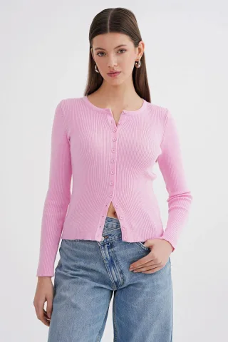 Knopf-gefütterte Slim Fit Rippstrick-Cardigan