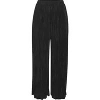 LASCANA Schlupfhose aus leicht plissierter Ware