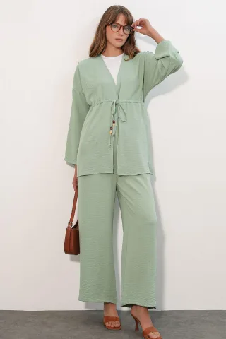 Zwei-teiliges Kimono-Set mit weitem Bein