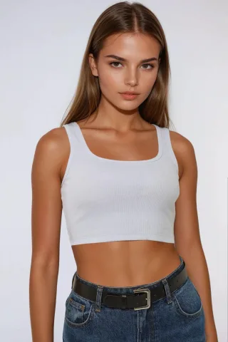 Tailliertes Crewneck-Cropped-Top