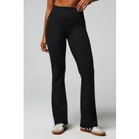Fabletics Trainingshose Oasis Pureluxe High-Waisted (1-tlg) aus blickdichtem Stoff und mit mittlerer Kompression