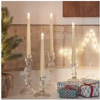 Lights4fun LED-Kerze 4er Set TruGlow® LED Stabkerzen Echtwachs mit Fernbedienung