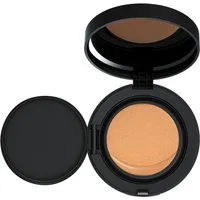 L'ORÉAL PARIS Foundation MUGLER SOFT GLOW CUSHION FOUNDATION, sorgt für eine makellose Deckkraft und einen natürlich wirkenden Teint