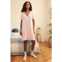 LAURA ASHLEY Nachthemd Laura Ashley Modal-Nachthemd mit Spitzenbesatz (1-tlg)