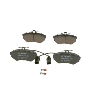 Bosch Bremsbel?ge vorne Audi A4 Seat Exeo VW Passat