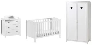 Vipack Babyzimmer-Komplettset "Amori Set 4-tlg. mit nostalgischer Herz-Optik, TOP Komplett-Angebot" best. aus Schrank 2-türig., Babybett, Wickelkommode, weiß lackiert