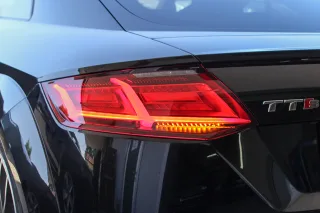 Komplett-Set LED-Heckleuchten mit dynamischen Blinklicht für Audi TT 8S (FV)