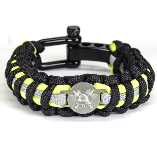 Feuerwehr-Armband | Feuerwehrstore | Paracord | schwarz-leuchtgelb-silber | Feuerwehr-Metallemblem | 3- stufig verstellbar | Schraubverbindungsstück M (15,5-16,5cm)