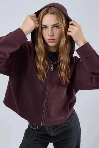 Kapuzensweatjacke mit durchgehendem Reißverschluss und Taschen