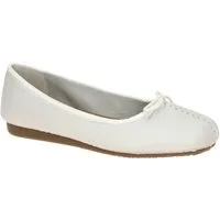 Clarks 20354455 4 Ballerina