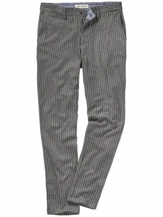 Mey & Edlich Herren Streifen-Strick-Chino Grau 46 % Baumwolle, 30 % Viskose, 22 % Polyester, 2 % Elasthan