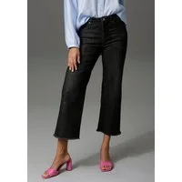 Aniston CASUAL 7/8-Jeans mit leicht ausgefranstem Beinabschluss