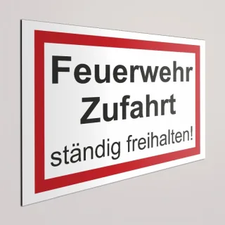 Feuerwehrzufahrt ständig freihalten Schild