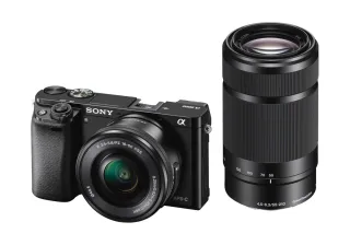 Sony Alpha 6000 [24.3MP Full HD 3"] schwarz inkl. AF E 16-50mm 1:35-56 PZ OSS (SEL-P1650) + AF E 55-210mm 1:45-63 OSS (SEL-55210) Objektiv