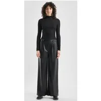 QS Chinos Hose Wide-Leg-Hose in Leder-Optik