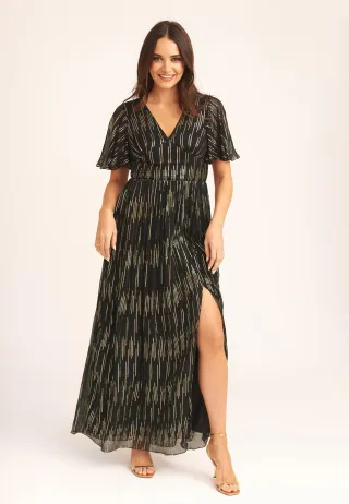 Gestreiftes Folien-Maxikleid mit Engelsärmeln