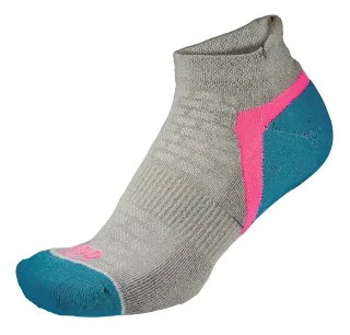 1000 Mile - Damen Aktive Knöchelhohe Repreve Nahtlos Sport-Socken - Silber / Türkis