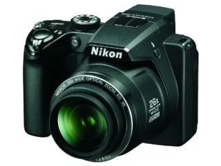 Nikon Coolpix P100 [10.3MP 26-fach opt. Zoom 3"] schwarz