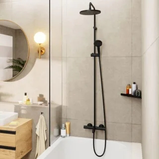 hansgrohe Vernis Blend 240 1jet Showerpipe 26899670 mit Wannenthermostat, mattschwarz