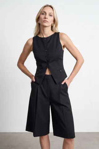 Taillierte Kurzjacke