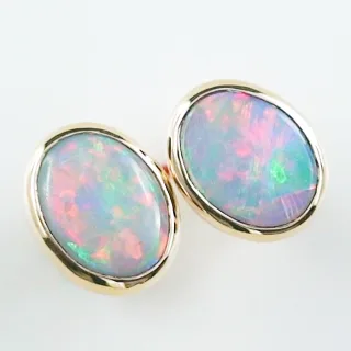 750er Gelbgold Ohrstecker mit GEM Class White Opalen aus Australien – 2,08 ct Multicolor Farbenspiel