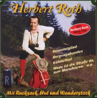 Mit RucksackHut und Wanderstock