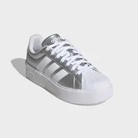 adidas Sportswear STREETTALK BOLD Plateausneaker inspiriert vom Design des adidas Superstar