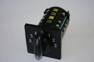 ELMAG R+L/1-2 Stufenschalter - 9802002