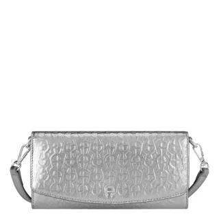 Maila Metallic Wallet on Chain