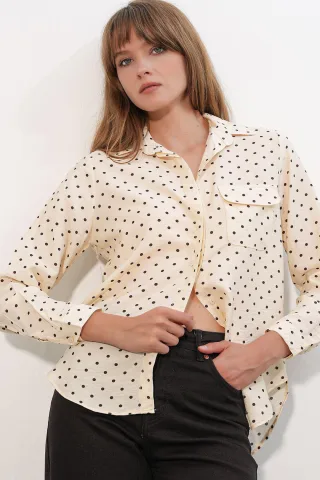 Übergroßes Polka-Dot Gewebtes Hemd