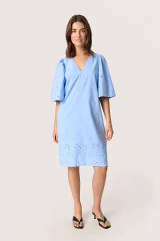 Blau