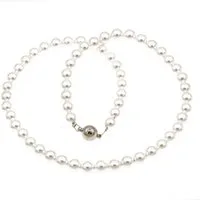 Bella Carina Perlenkette Muschelkern Perlenkette mit 8 mm Perlen Magnetverschluss, mit Muschelkernperlen