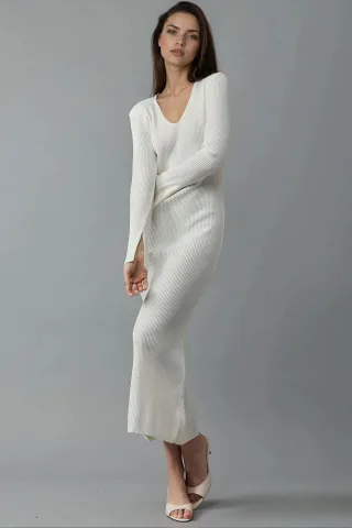 V-Ausschnitt Strukturierte Maxi-Strickkleid mit Schlitz