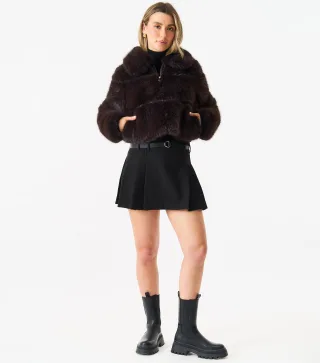 Gekürzte Jacke aus Kunstfell