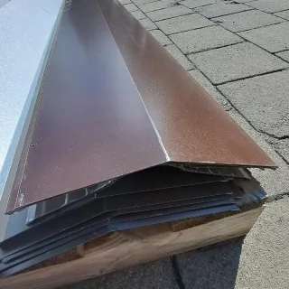Firstblech | 2,00 m Länge | Schokoladenbraun ( RAL 8017 )