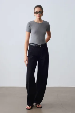 Damen Slim Fit Rundhalsausschnitt T-Shirt