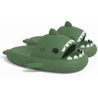Corimori Bequeme Hai Badeschuhe im Haifisch-Design Badeschuh (Packung, Geschenk) lustige, rutschfeste, schnell trocknende Badeschlappen EU Größe 38-39