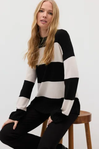 THE FASHION PEOPLE - Striped roundneck Sweater deep black stripe - Gr. - M