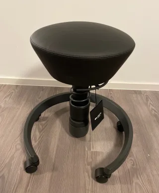Aeris Swopper Standard mit Rollen Kunstleder schwarz