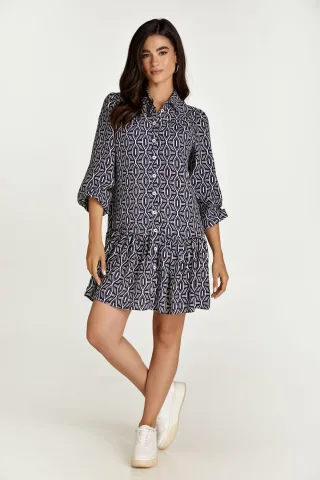 Marineblaues und weißes Print-Kleid mit Knöpfen