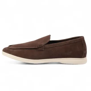 Robuste Slip-On-Loafer für Herren in Braun mit gepolsterter Innensohle